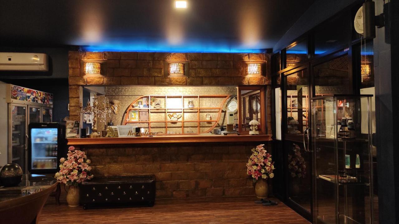 Foresto Sukhothai Guesthome Exteriör bild