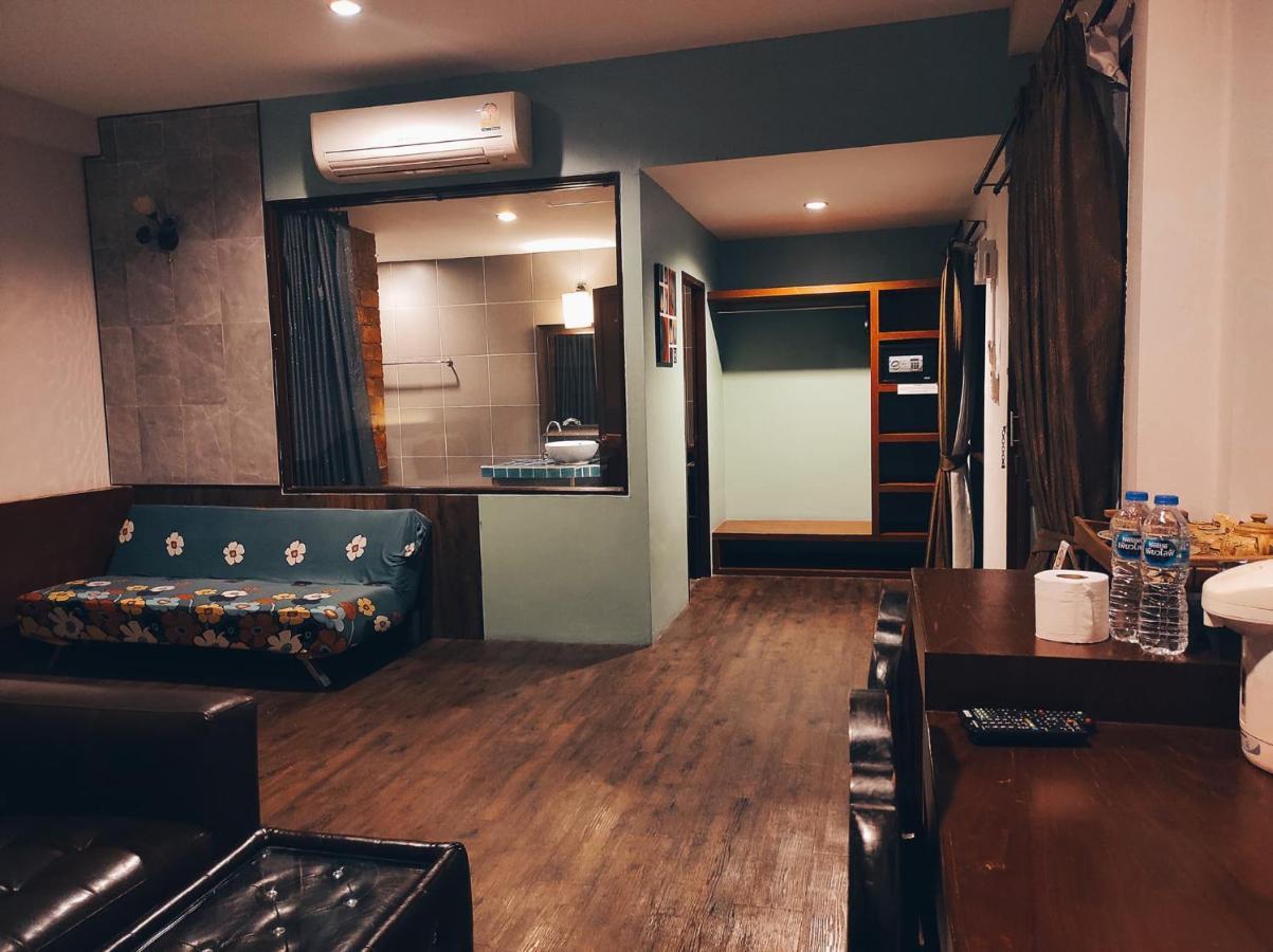 Foresto Sukhothai Guesthome Exteriör bild
