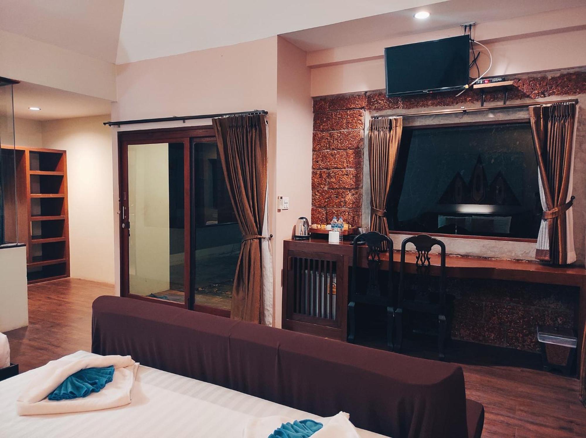 Foresto Sukhothai Guesthome Exteriör bild