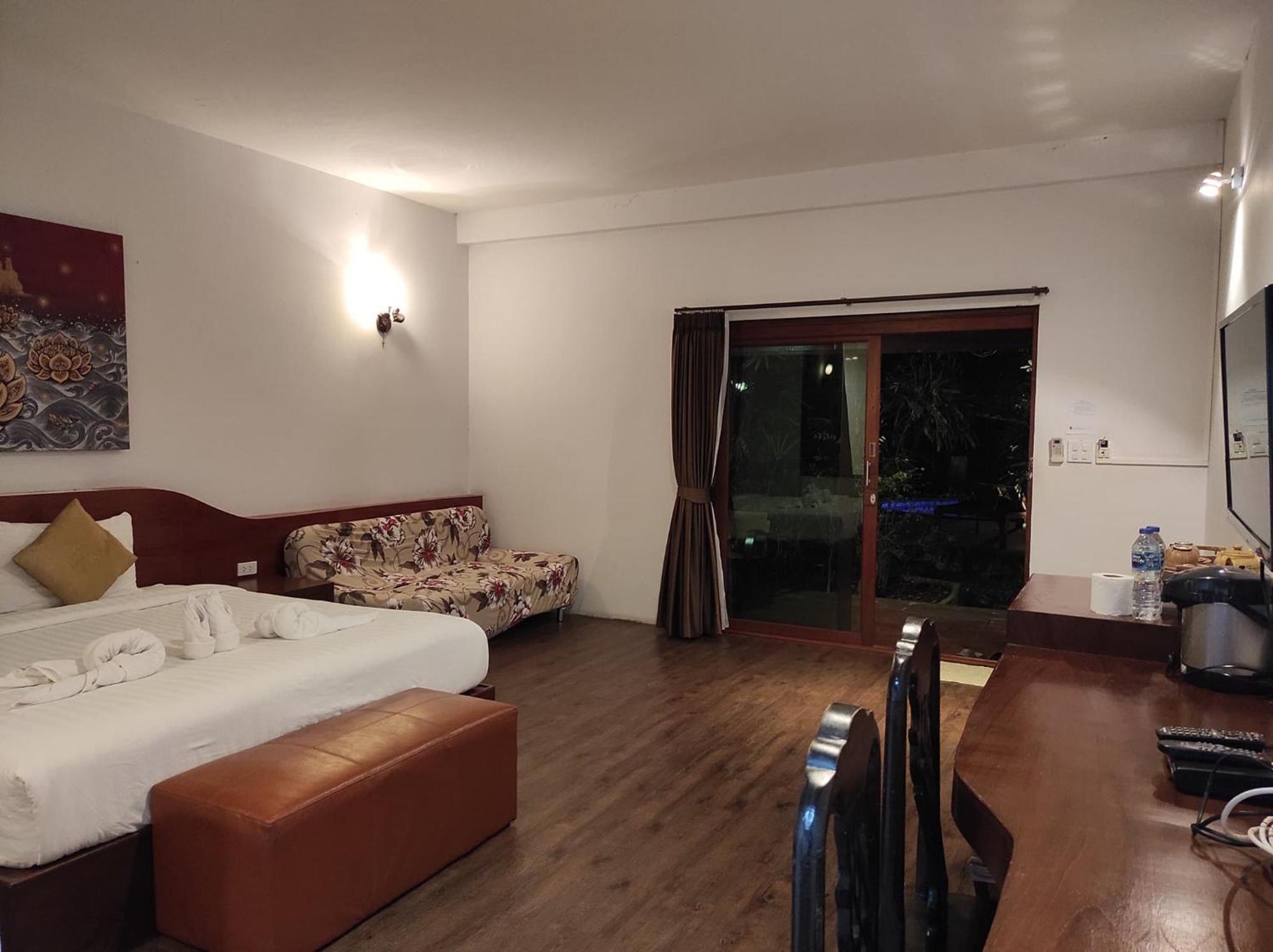 Foresto Sukhothai Guesthome Exteriör bild