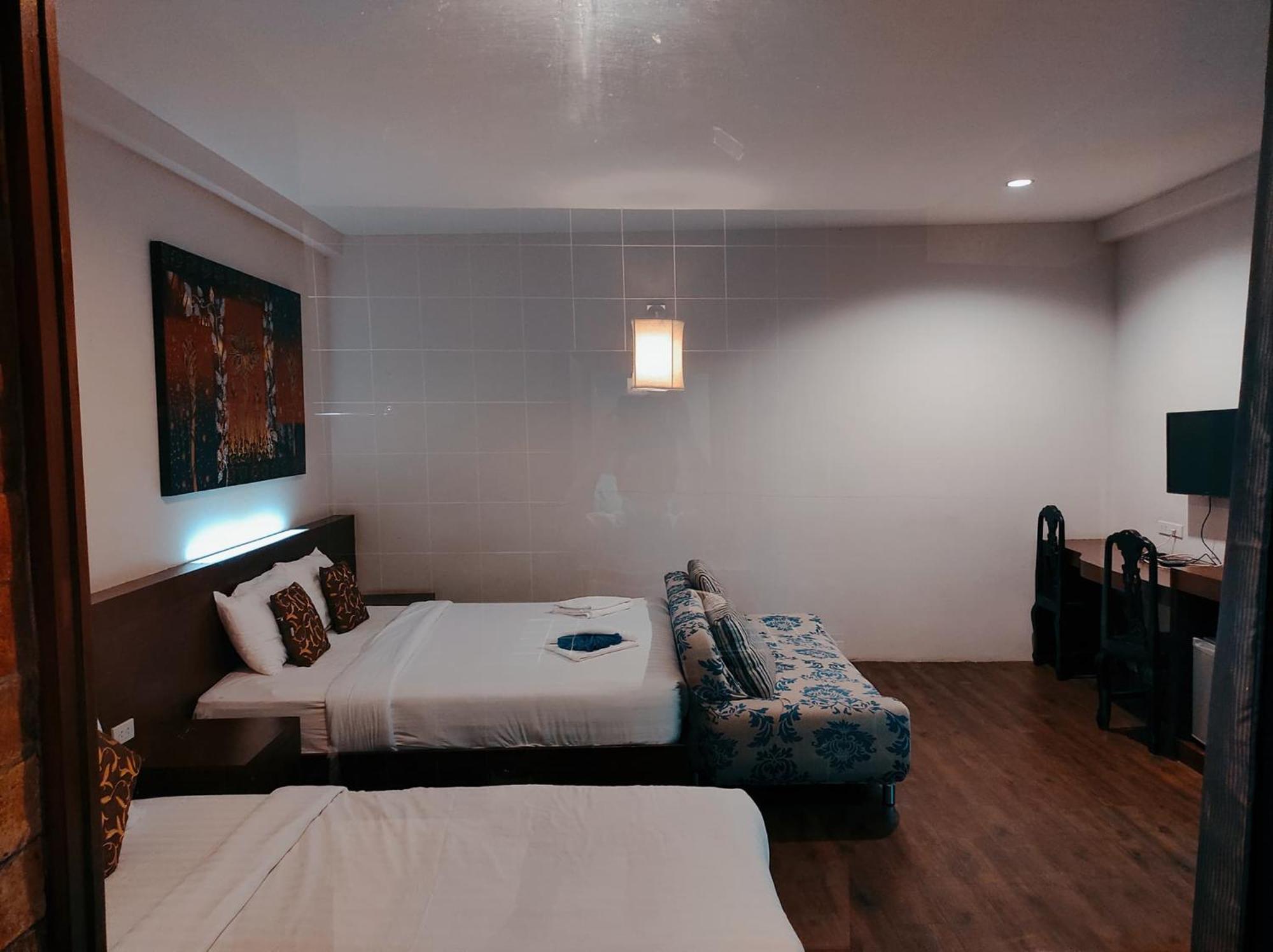 Foresto Sukhothai Guesthome Rum bild