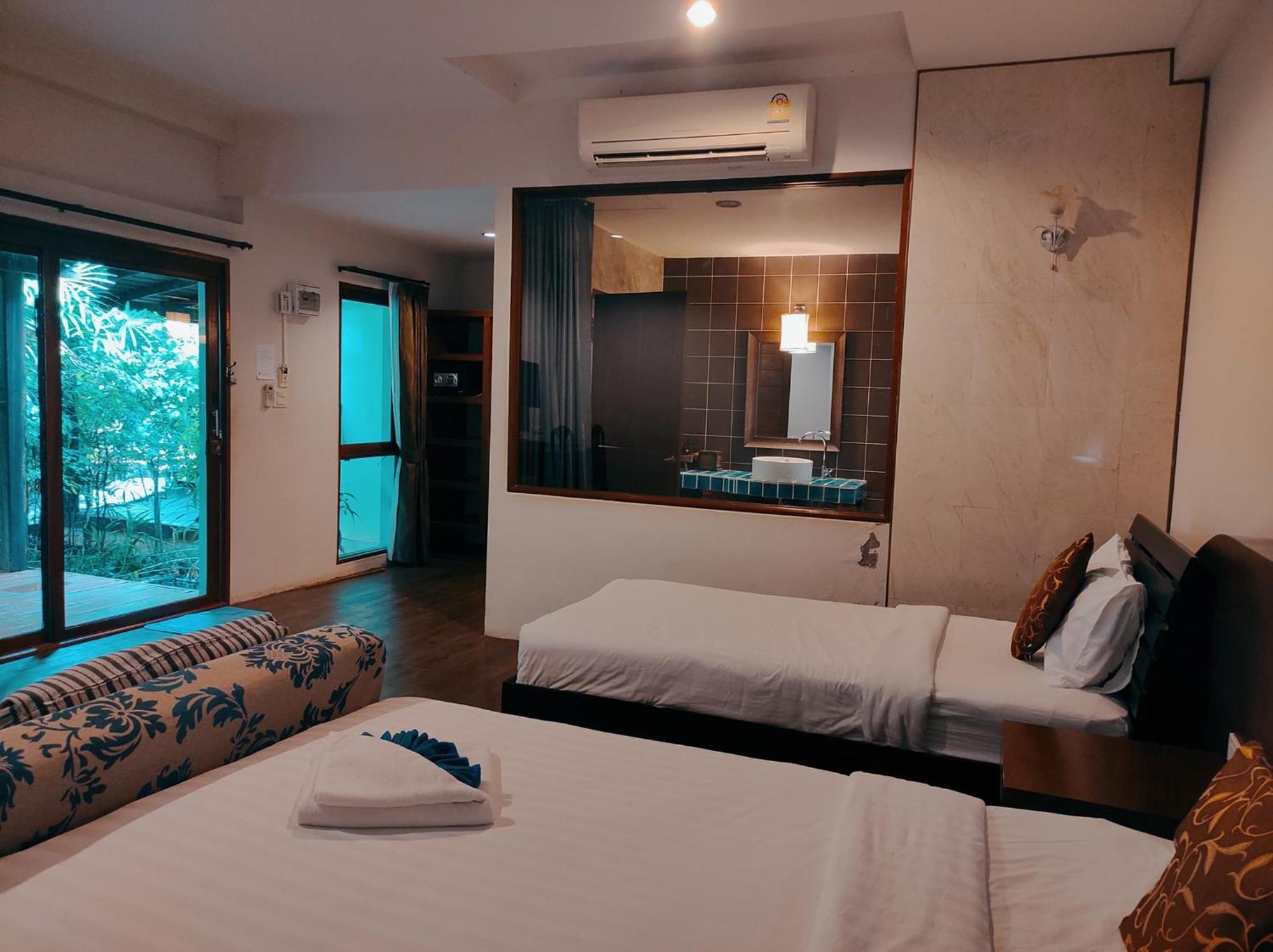 Foresto Sukhothai Guesthome Rum bild